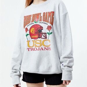 Champion x Rose Bowl USC Crew Neck Sweatshirt